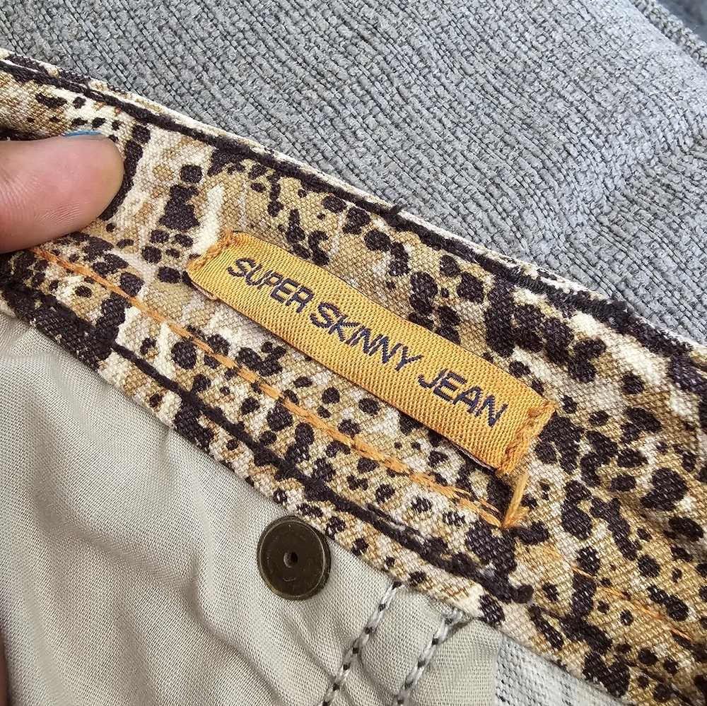 Tory Burch Reptile Snakeskin Brown Tan Super Skinny Jeans Size 28 - Picture 6 of 9